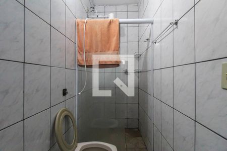 Banheiro da Suíte de casa para alugar com 2 quartos, 110m² em Jardim Sapopemba, São Paulo