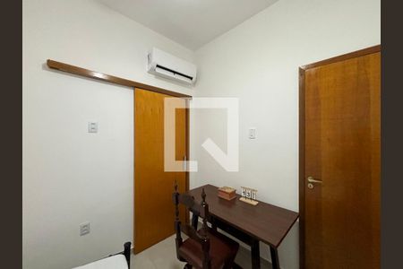 Quarto de apartamento para alugar com 2 quartos, 45m² em Leblon, Rio de Janeiro
