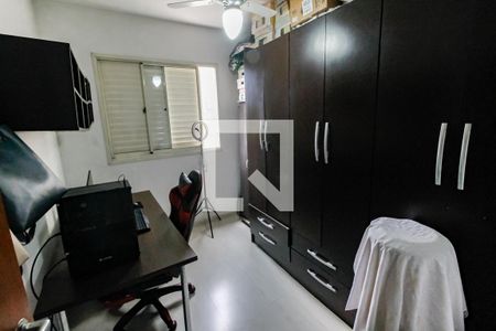 Quarto 1 de apartamento para alugar com 3 quartos, 74m² em Jardim Ampliacao, São Paulo