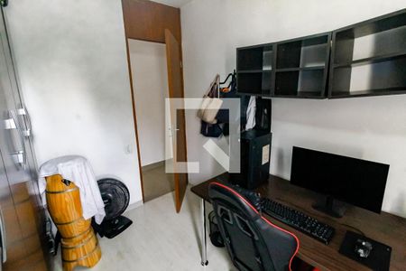 Quarto 1 de apartamento para alugar com 3 quartos, 74m² em Jardim Ampliacao, São Paulo