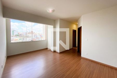 Sala de apartamento para alugar com 3 quartos, 90m² em Grajaú, Belo Horizonte
