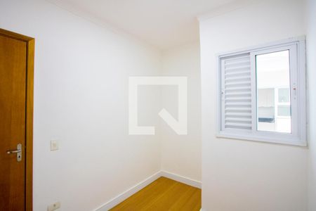 Quarto 2 de apartamento para alugar com 2 quartos, 53m² em Vila Guiomar, Santo André
