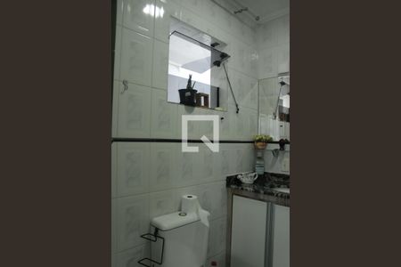 Lavabo  de casa para alugar com 3 quartos, 250m² em Jardim Dourado, Guarulhos
