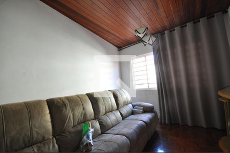 Sala de casa à venda com 2 quartos, 71m² em Parque Vitoria, São Paulo