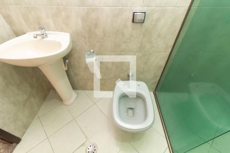 Banheiro  de casa para alugar com 1 quarto, 90m² em Cidade Antônio Estêvão de Carvalho, São Paulo