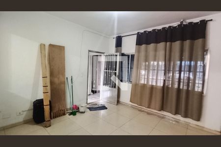 Casa para alugar com 2 quartos, 172m² em Vila Maria de Maggi, Suzano