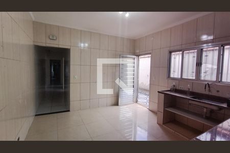 Cozinha  de casa para alugar com 2 quartos, 172m² em Vila Maria de Maggi, Suzano