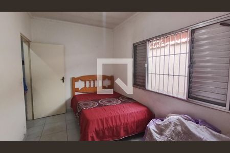 Quarto 1 de casa para alugar com 2 quartos, 172m² em Vila Maria de Maggi, Suzano