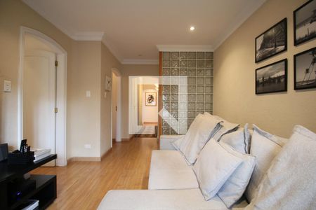 Sala TV de apartamento à venda com 3 quartos, 220m² em Real Parque, São Paulo