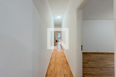 Corredor de casa para alugar com 2 quartos, 170m² em Vila Monumento, São Paulo