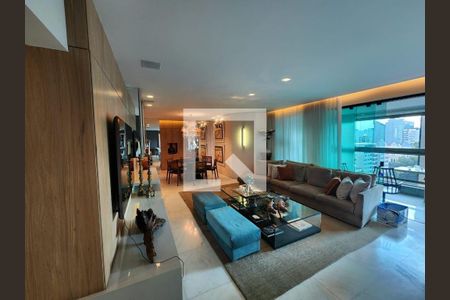 Apartamento à venda com 4 quartos, 181m² em Funcionários, Belo Horizonte