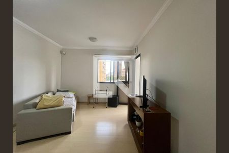 Sala de apartamento para alugar com 2 quartos, 121m² em Cambuí, Campinas