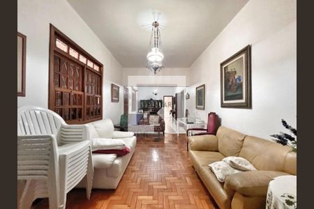 Casa à venda com 3 quartos, 270m² em Santo Antônio, Belo Horizonte