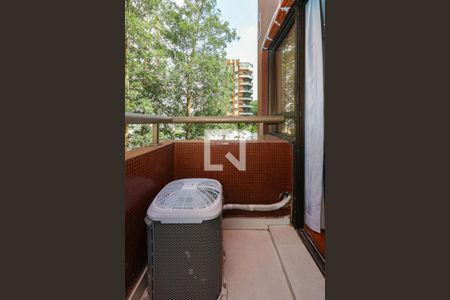 Varanda da Sala de apartamento para alugar com 2 quartos, 98m² em Jardim Londrina, São Paulo