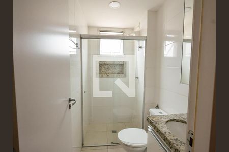 Banheiro da Suíte de apartamento à venda com 2 quartos, 57m² em João Pinheiro, Belo Horizonte