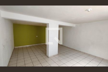 Sala de estar e Quarto de casa para alugar com 1 quarto, 57m² em Jardim Selma Helena, Ferraz de Vasconcelos