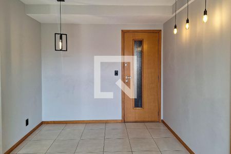 Sala de apartamento à venda com 2 quartos, 61m² em Badu, Niterói