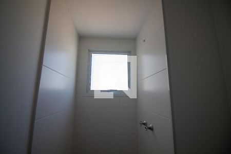 Banheiro de apartamento à venda com 2 quartos, 59m² em Santo Amaro, São Paulo