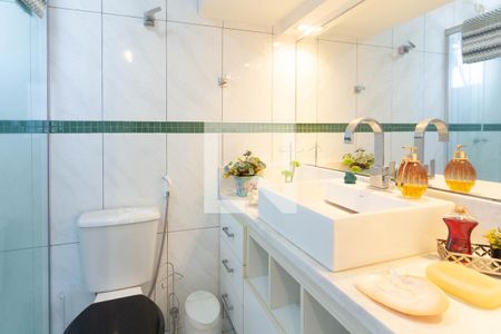 Banheiro da Suíte de apartamento à venda com 2 quartos, 77m² em Vila Nova Conceição, São Paulo