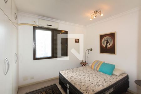 Suíte de apartamento à venda com 2 quartos, 77m² em Vila Nova Conceição, São Paulo