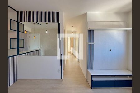 Sala  de apartamento para alugar com 3 quartos, 53m² em Socorro, São Paulo