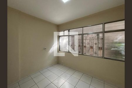 Quarto 1 de apartamento para alugar com 2 quartos, 68m² em Copacabana, Rio de Janeiro