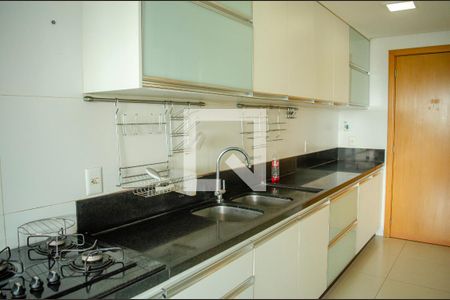 Cozinha de apartamento para alugar com 3 quartos, 150m² em Jardim Goiás, Goiânia