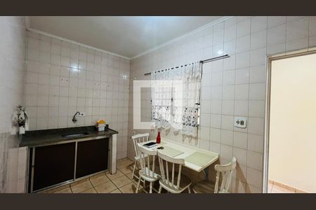 Casa à venda com 3 quartos, 151m² em Nova Campinas, Campinas