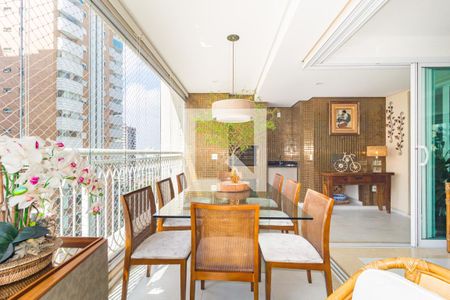 Varanda de apartamento à venda com 3 quartos, 178m² em Jardim Analia Franco, São Paulo