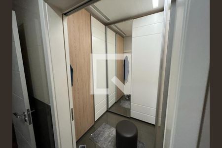 CLOSET de casa de condomínio à venda com 4 quartos, 705m² em Adalgisa, Osasco