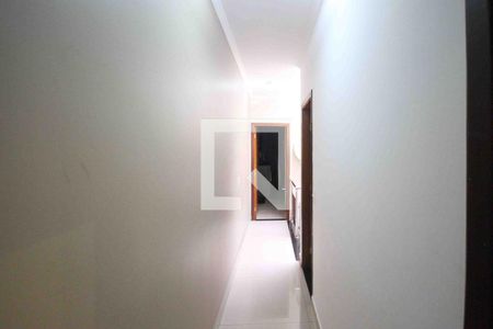 Corredor de casa à venda com 3 quartos, 140m² em Vila Ivg, São Paulo