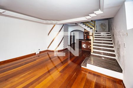 Casa para alugar com 7 quartos, 527m² em Dona Clara, Belo Horizonte