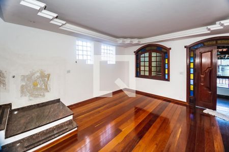 Casa para alugar com 7 quartos, 527m² em Dona Clara, Belo Horizonte