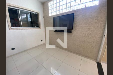 Casa para alugar com 3 quartos, 250m² em Santo Amaro, São Paulo