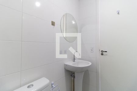 Banheiro  de apartamento para alugar com 1 quarto, 26m² em Sacoma, São Paulo