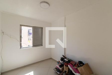 Quarto 2 de apartamento para alugar com 2 quartos, 40m² em Itaquera, São Paulo