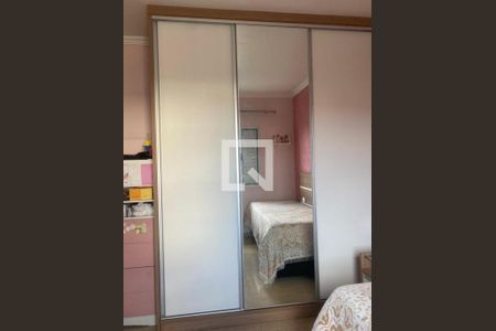 DORMITORIO de casa à venda com 3 quartos, 192m² em Vila Osasco, Osasco