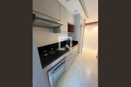 Foto 04 de apartamento à venda com 2 quartos, 69m² em Vila Ipojuca, São Paulo