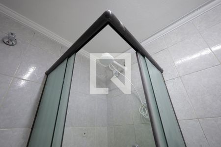 Banheiro de apartamento para alugar com 1 quarto, 14m² em Campestre, Santo André