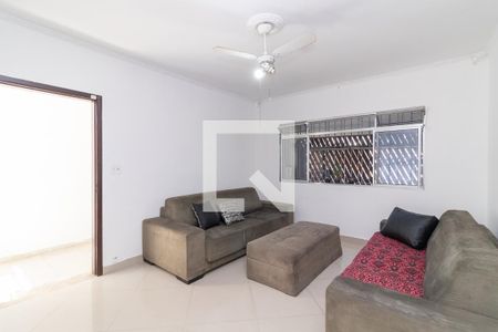 Casa à venda com 4 quartos, 126m² em Jardim Cotinha, São Paulo