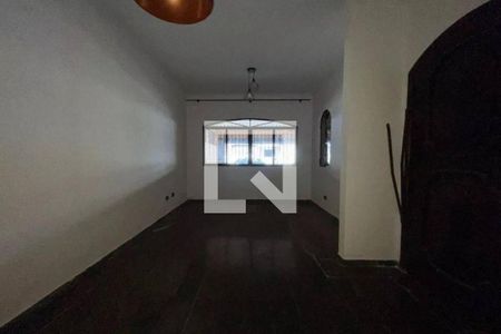 Casa para alugar com 3 quartos, 220m² em Jardim Esmeralda, São Paulo