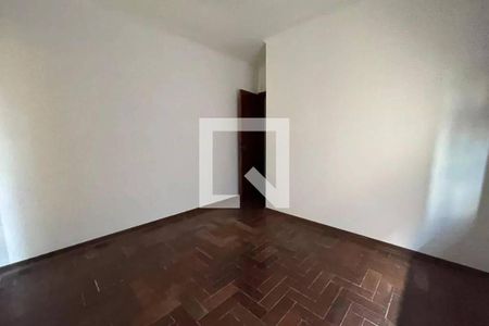 Casa para alugar com 3 quartos, 220m² em Jardim Esmeralda, São Paulo