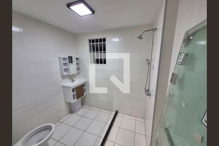 Banheiro de apartamento para alugar com 1 quarto, 45m² em Piedade, Rio de Janeiro
