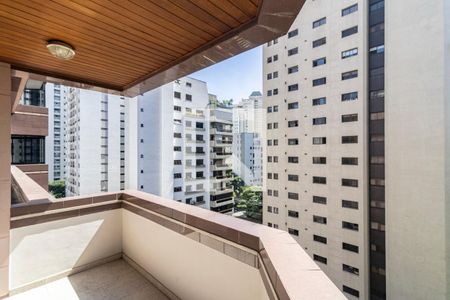 Varanda 2 da Sala de apartamento para alugar com 3 quartos, 200m² em Vila Uberabinha, São Paulo