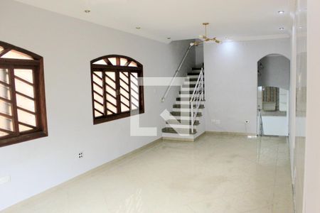 Sala de casa à venda com 5 quartos, 278m² em Jardim Zaira, Guarulhos