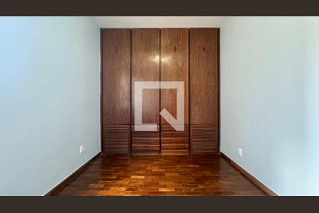 Quarto  de apartamento para alugar com 3 quartos, 100m² em Cruzeiro, Belo Horizonte