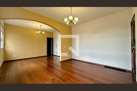 Sala  de apartamento para alugar com 3 quartos, 100m² em Cruzeiro, Belo Horizonte