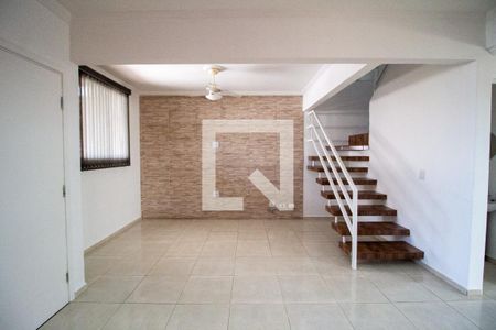 Sala  de casa de condomínio para alugar com 3 quartos, 100m² em Jardim Piazza Di Roma, Sorocaba