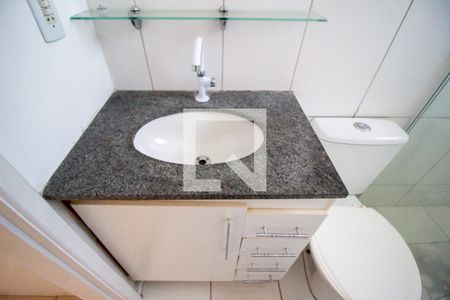 Banheiro da Suíte  de casa de condomínio para alugar com 3 quartos, 100m² em Jardim Piazza Di Roma, Sorocaba