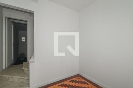 Casa para alugar com 4 quartos, 350m² em Petrópolis, Porto Alegre